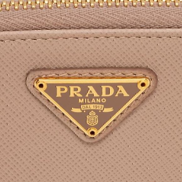 Prada Saffiano Zip Around Card Holder Beige - Picture 8 of 10